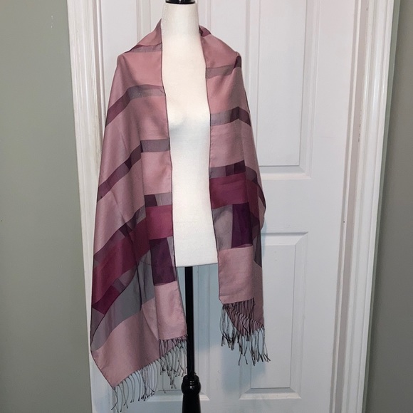 Shawl Scarf - Picture 1 of 5